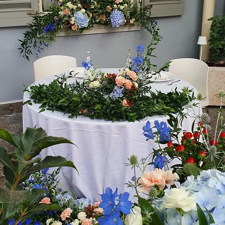 Verdi Boutique Отель Парма