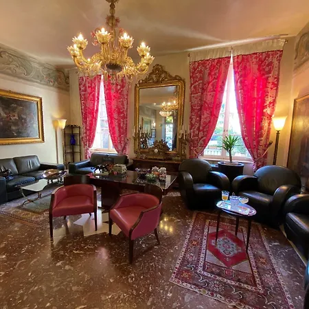 Verdi Boutique Hotel 4*